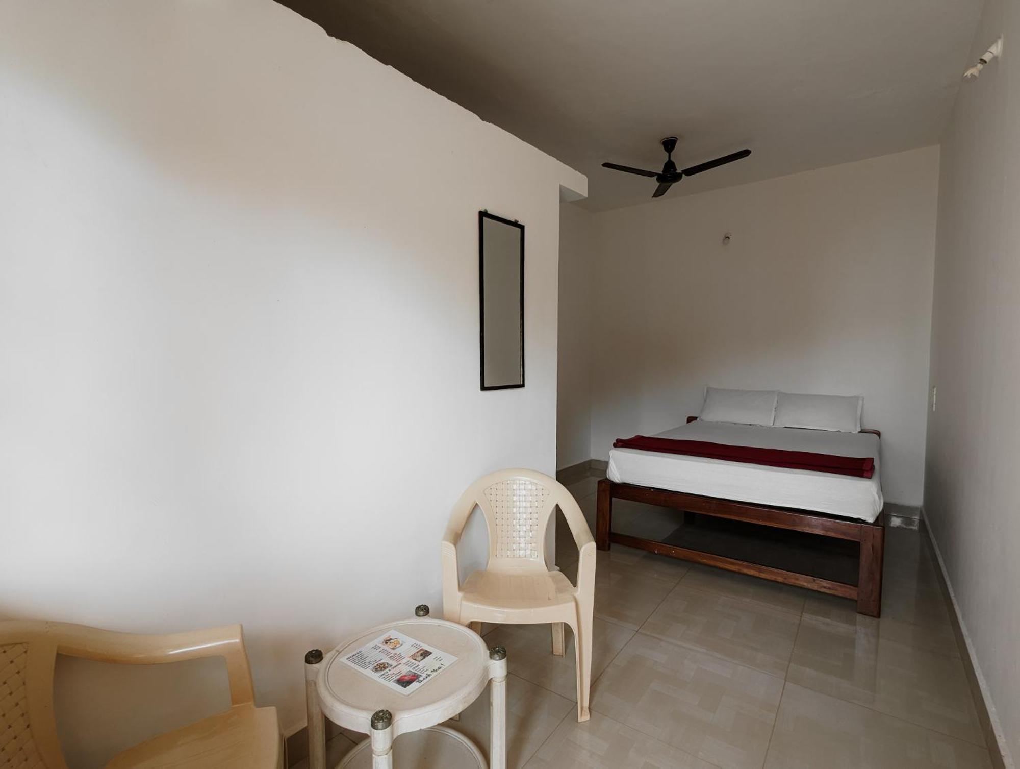 Krishna Guest House Arambol Exterior photo